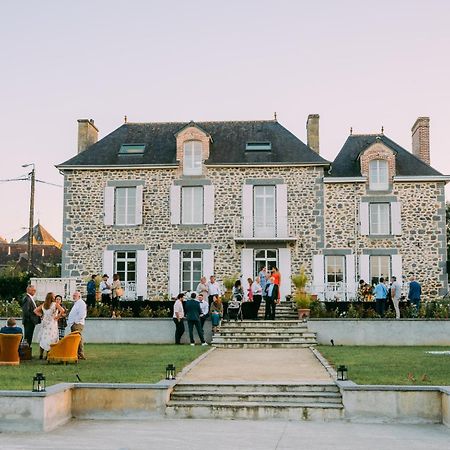 タンテニアック Domaine Les Jardins Darsene Bed & Breakfast エクステリア 写真